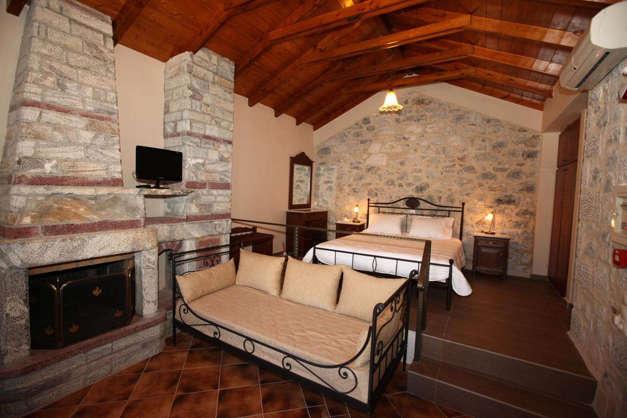 Vasilios Apartments Hotel Limeni Exterior photo